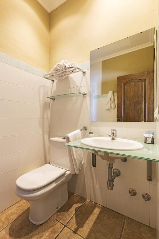 Hostal Tres Molins Jesus Pobre Bagian luar foto
